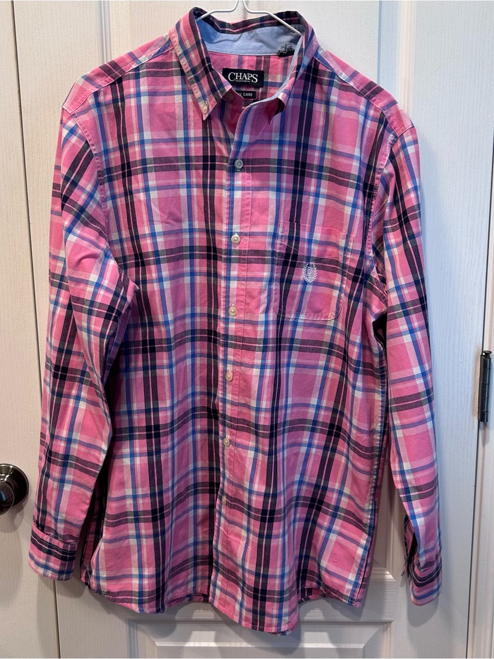 Chaps Men’s Pink/Blue Plaid Long Sleeve Casual Button Up Size Medium Shirt